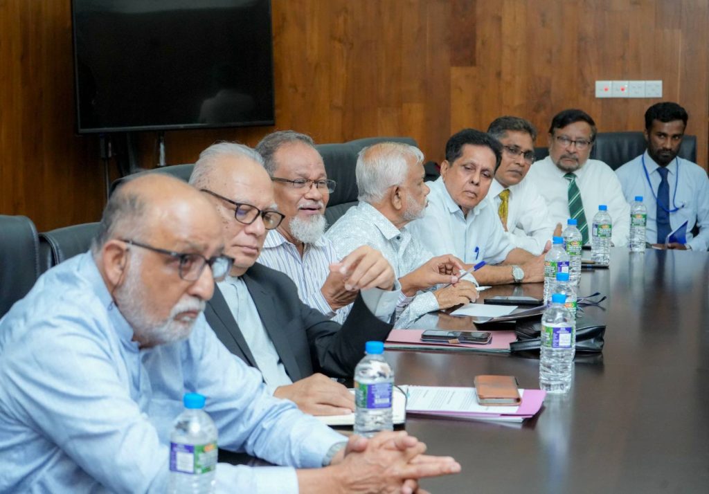 Discussion Between Muslim Civil Society Leaders and Government Representatives kk